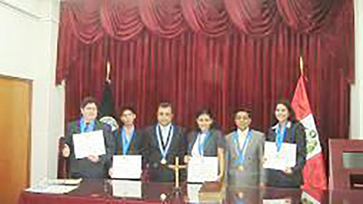 Foto Oficial